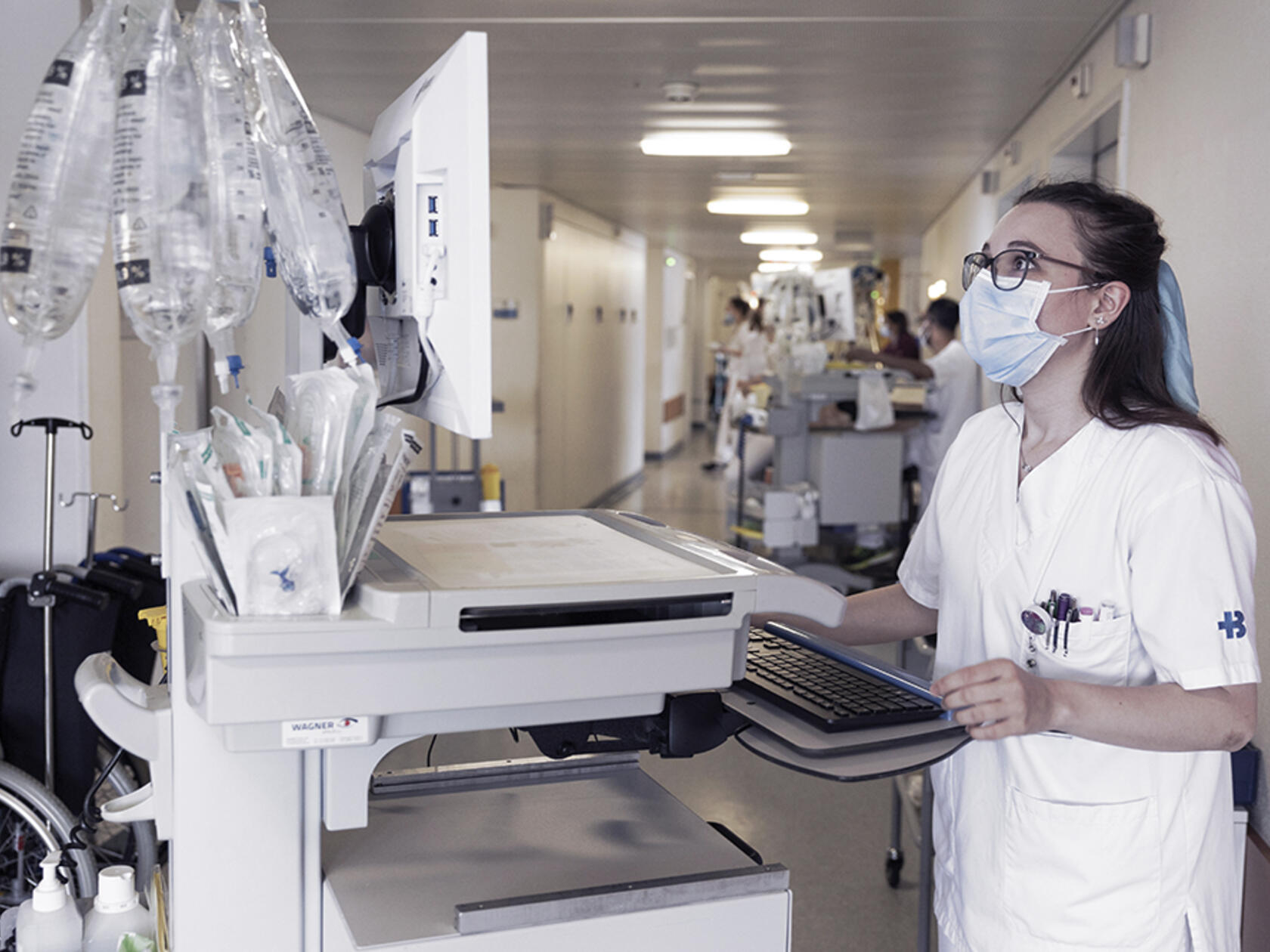 Pflegende des KSB vor einer Lean-Pflegestation