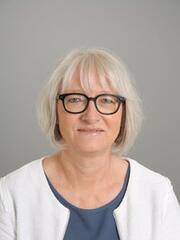 Barbara Meier Portrait