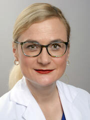 Cornelia Leo Portrait