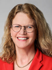 Kirsten Steinauer Portrait