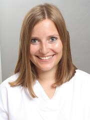 Larissa Zeller Portrait