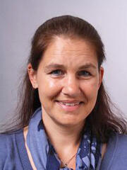 Tina  Zuber Portrait