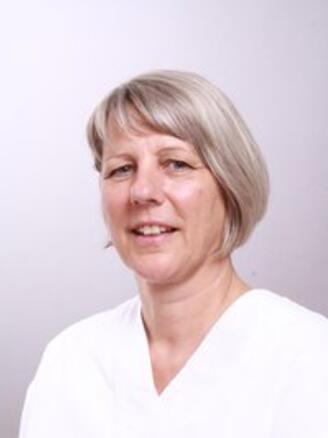 Person Helene Bach