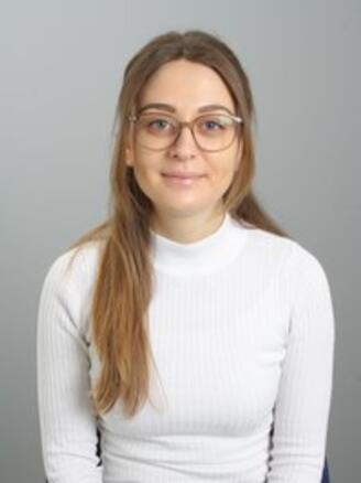 Albiana Maholli Portrait