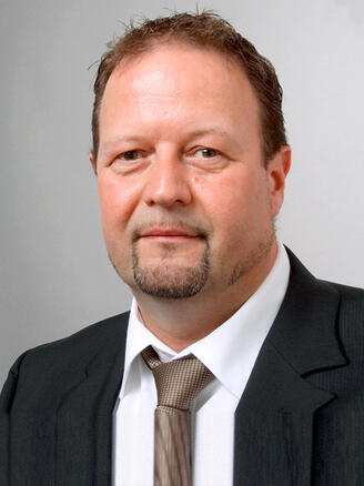 Peter  Hüsser Portrait