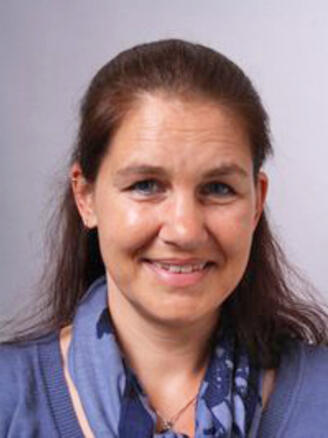 Tina  Zuber Portrait